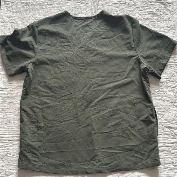 FIGS Scrub Set - Picture 7 of 15